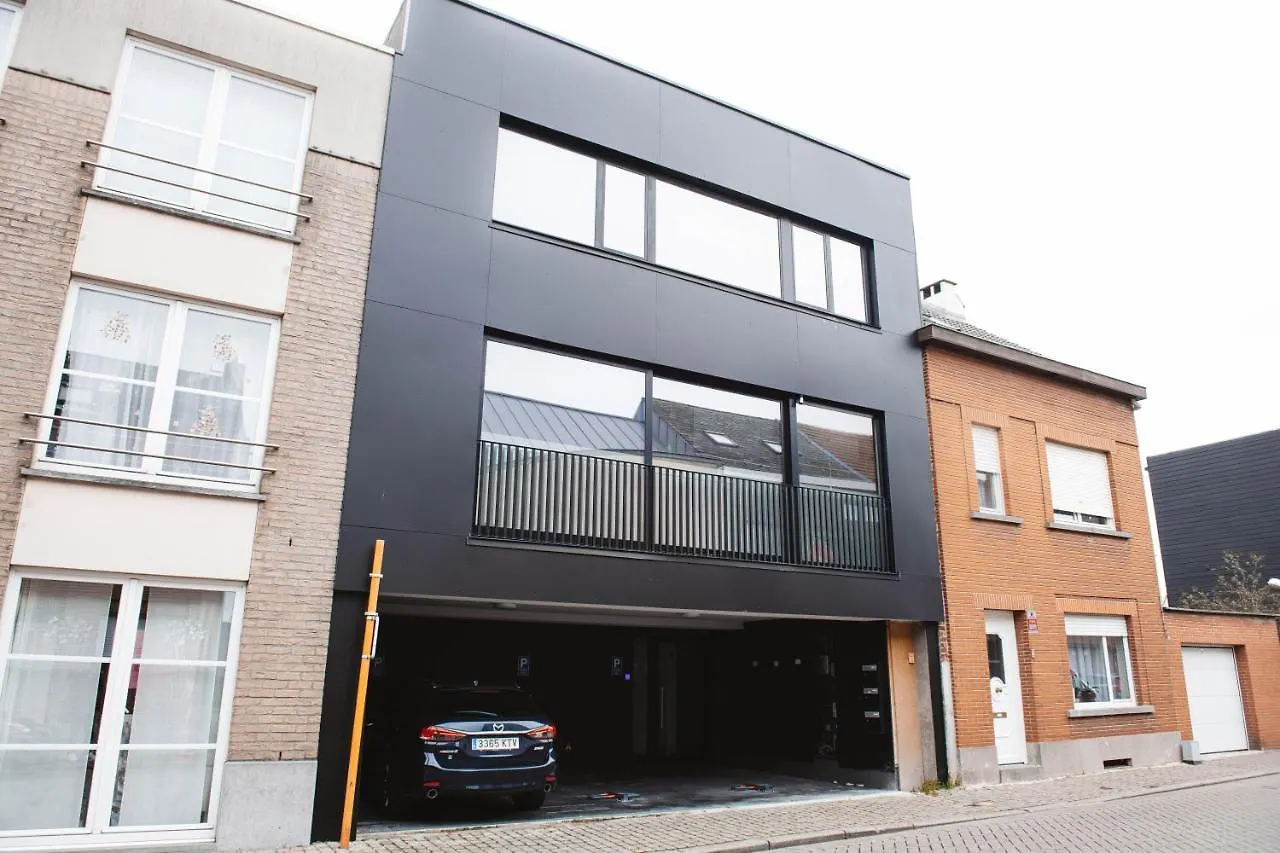 K&Y Suite 1 Brussels Airport 500M! Zaventem Apartahotel