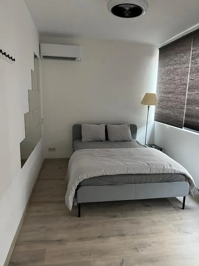 K&Y Suite 1 Brussels Airport 500M! Zaventem Apartahotel