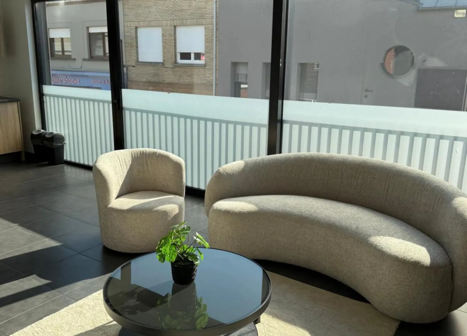 K&Y Suite 1 Brussels Airport 500M! Zaventem